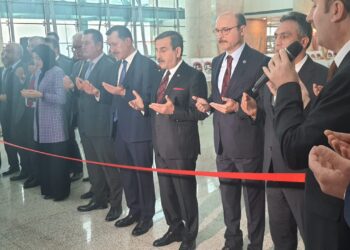 İLKSAN’ın Düzenlediği Fotoğraf Sergisiyle Şehit Öğretmenlerimizi Yad Ettik.