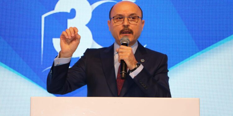 Kişi Muhatabını Kendi Gibi Bilirmiş!