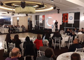 27 Ekim Cuma Günü Tüm Üyelerimiz İşyerlerine Yakalarında Cumhuriyet Kokartı ile Gidecekler.