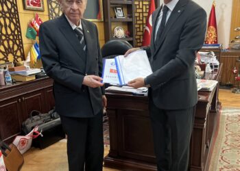 Genel Başkanımız Talip Geylan MHP Genel Başkanı Sayın Devlet Bahçeli’yi Makamında  Ziyaret Etti
