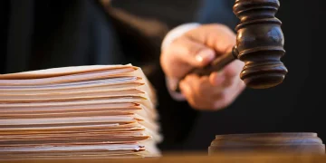 DOĞUM YAPAN ÖĞRETMENİN YARI ZAMANLI ÇALIŞMASINA İLİŞKİN EMSAL KARAR