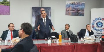 UZMAN VE BAŞÖĞRETMEN TAZMİNATLARI OCAK AYINDA YATIRILSIN!