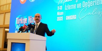 PROJE OKULLARI KADROLAŞMA APARATI DEĞİLDİR