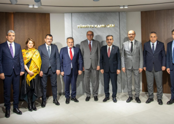 ILO TÜRKİYE TEMSİLCİSİ YASSER AHMED HASSAN’DAN TÜRKİYE KAMU-SEN’E ZİYARET