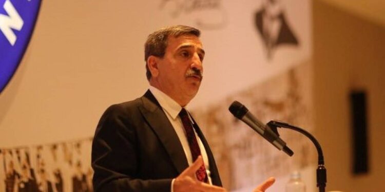 Yardımcı Hizmetliler Genel İdare Hizmetleri Sınıfına Geçirilmelidir