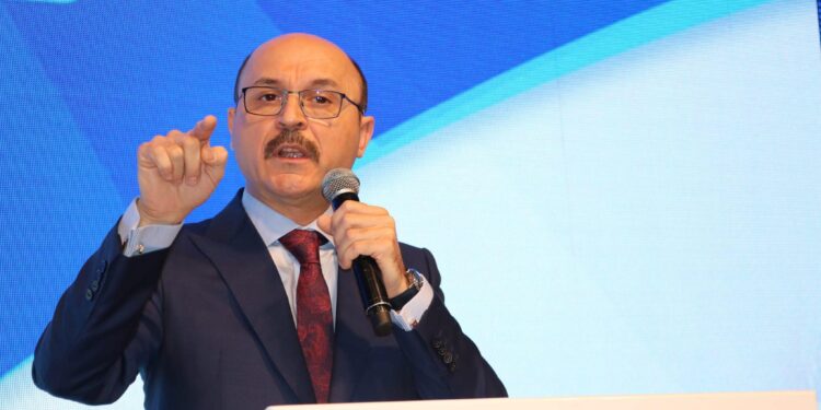 Kamu Çalışanları Hükümetten Adım Bekliyor