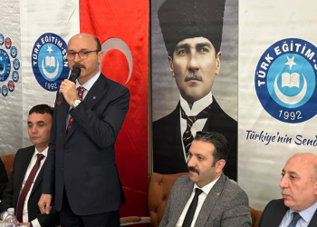 YÜZ BİNİ AŞKIN ÖĞRETMEN EMEKLİ OLABİLİRSE, GENÇ EĞİTİMCİLER İÇİN ÖNEMLİ BİR KADRO FIRSATI DOĞACAKTIR.