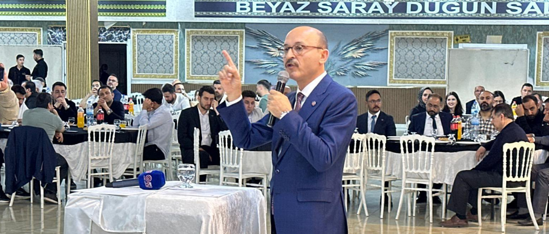 KAMUOYUNU SUNİ GÜNDEMLERE OYALAMAYIN, KAMU ÇALIŞANLARININ GERÇEK GÜNDEMİ EKONOMİDİR!